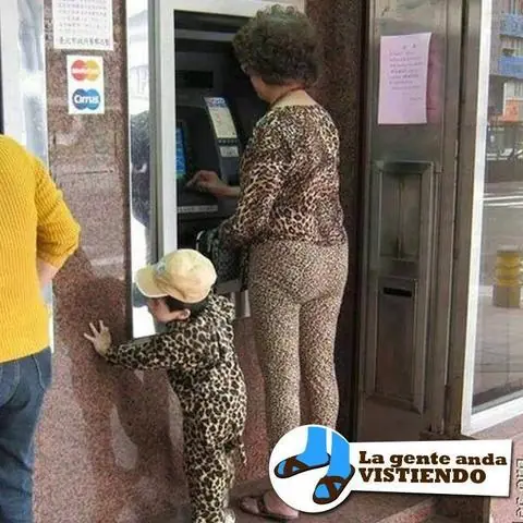 18 Imágenes donde seMuestra que la MODA a cambiado MUCHÍSIMO