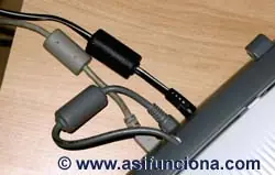 cilindro en extremo de los cables