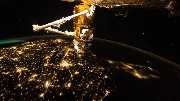 NASA indica que un asteroide rozará la Tierra este sábado