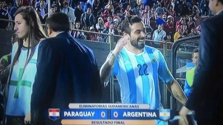 La actitud de garca de Lavezzi tras el empate