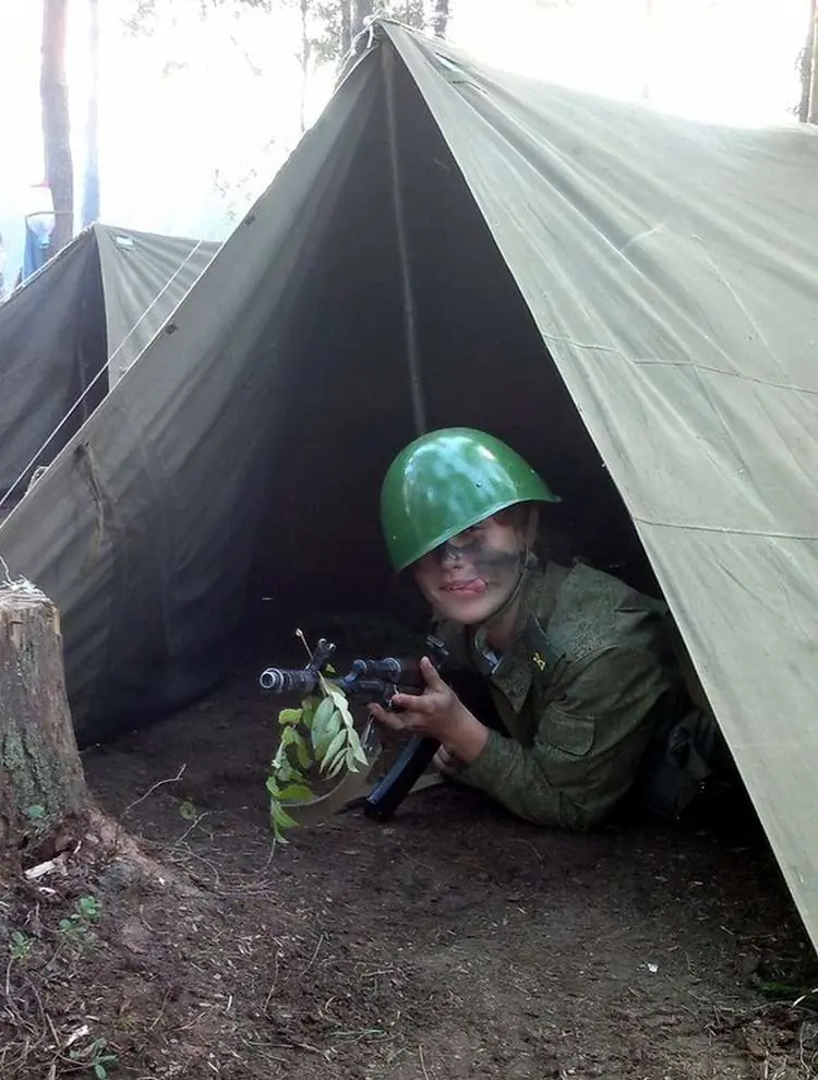Ejercito femenino Ejercito femenino