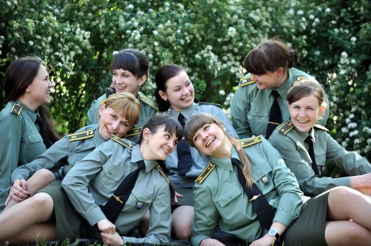 Ejército femenino, mujeres en las tropas rusas