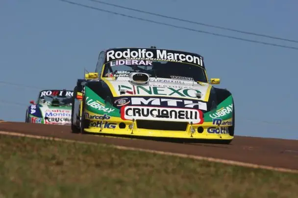 Histórica Pole para Omar Martínez