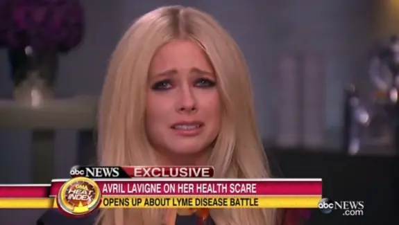 Aseguran que Avril Lavigne murió y fue reemplazada