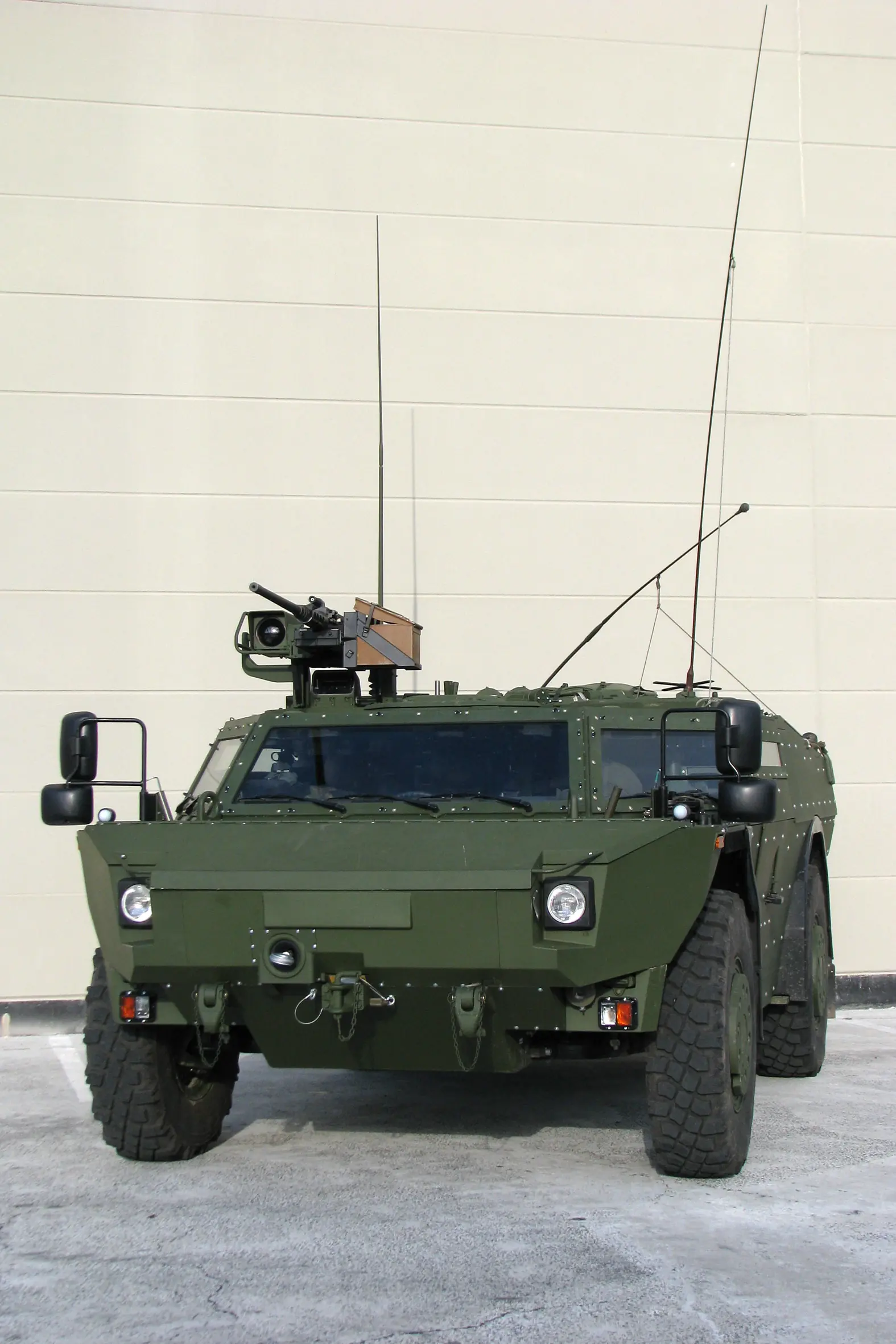 MBT
