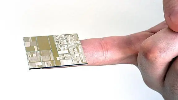 IBM fabrica el microprocesador más pequeño y potente
