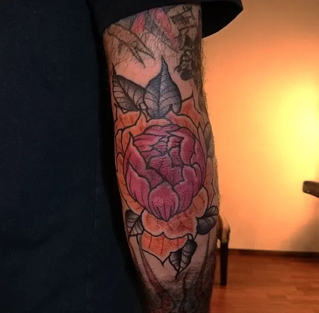 Juan Pablo Uberti (bajista Deny) - Tattoo Studio