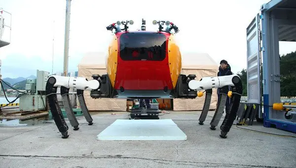 Crustáceo robótico para la exploración de los fondos marinos