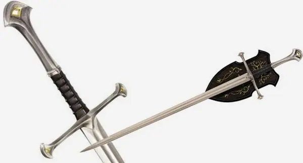 Top 13 Espadas Legendarias de FICCIÓN