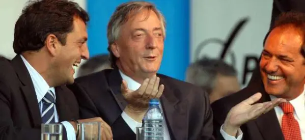 Votemos todos a Ma$$a