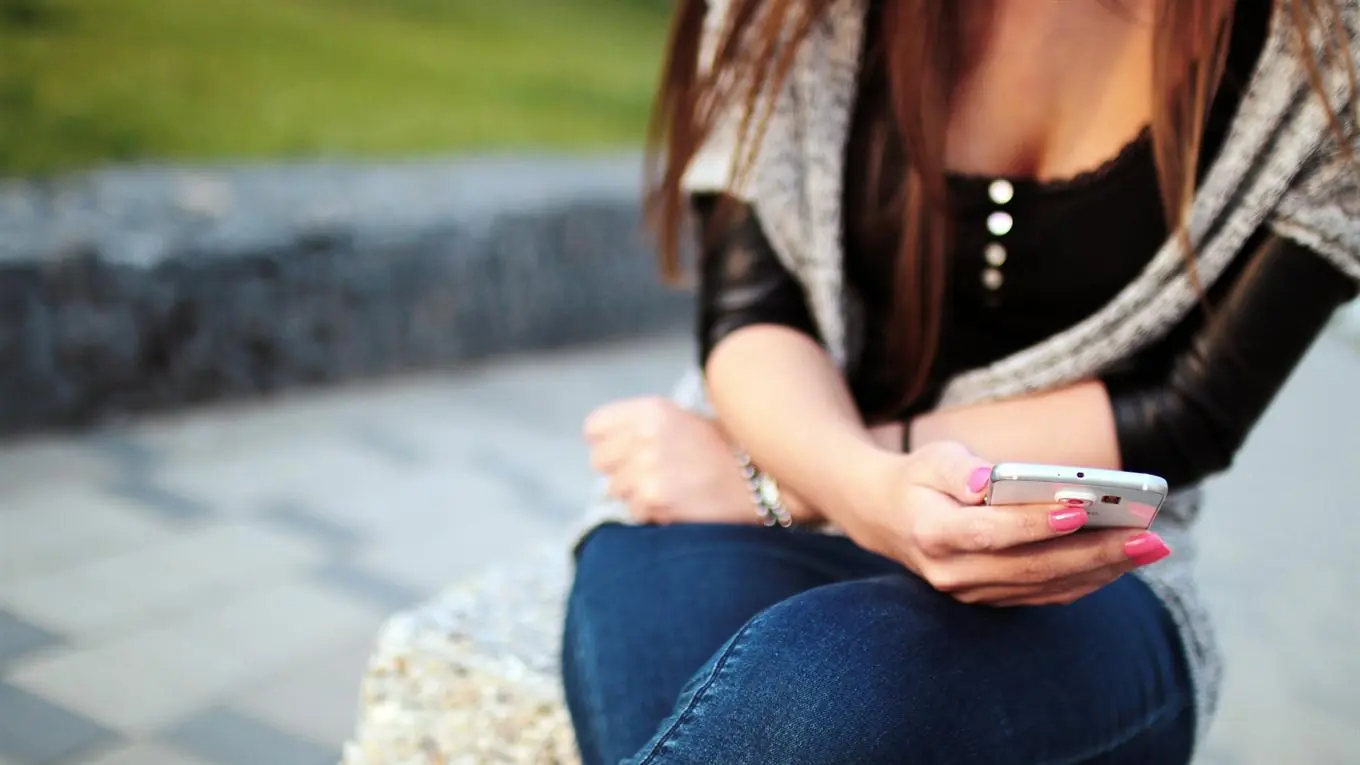 El sexting mejora la vida sexual en las parejas estables