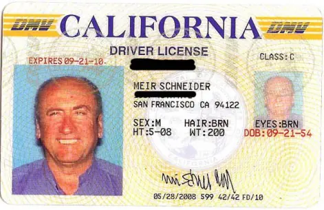 Licencias de conducir yankees (así son)
