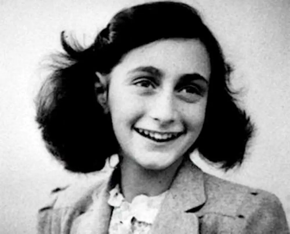 10 frases de Ana frank