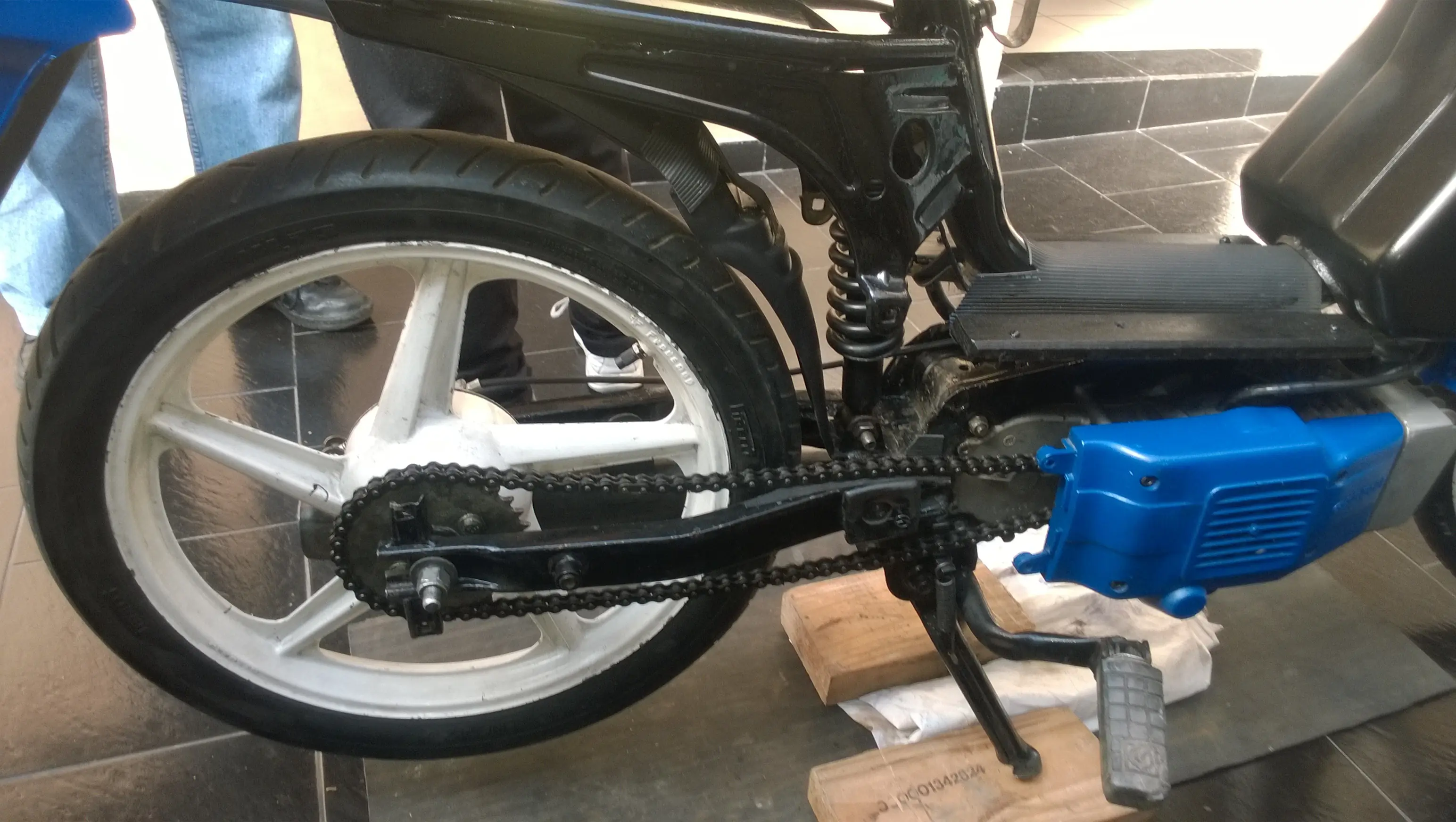 mi humilde primer ciclomotor