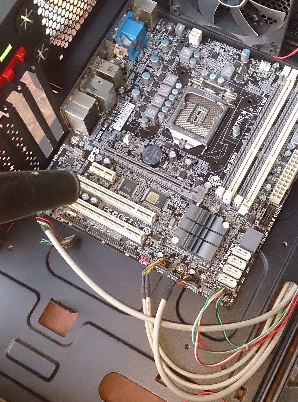 gabinete pc gamer