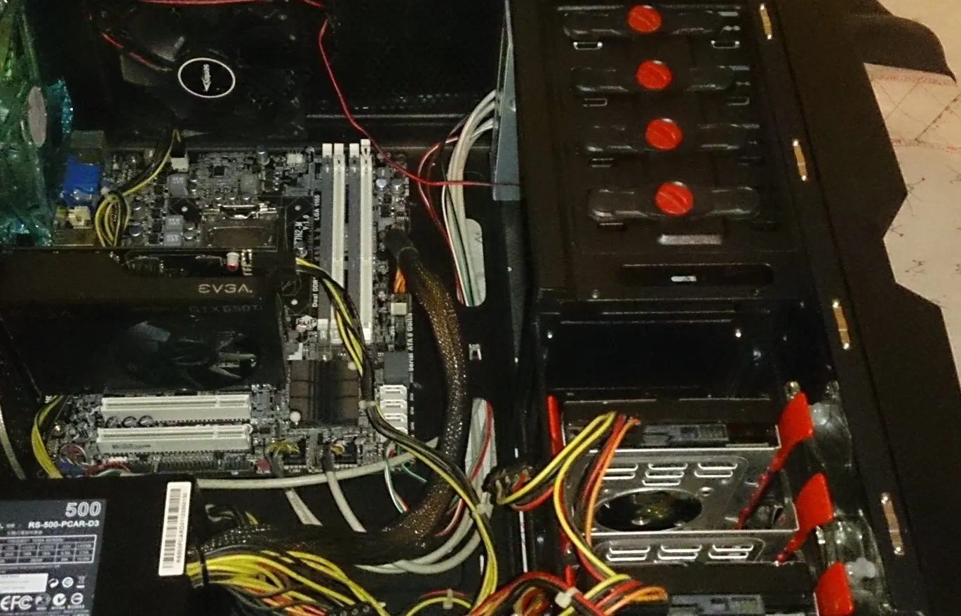 gabinete pc gamer