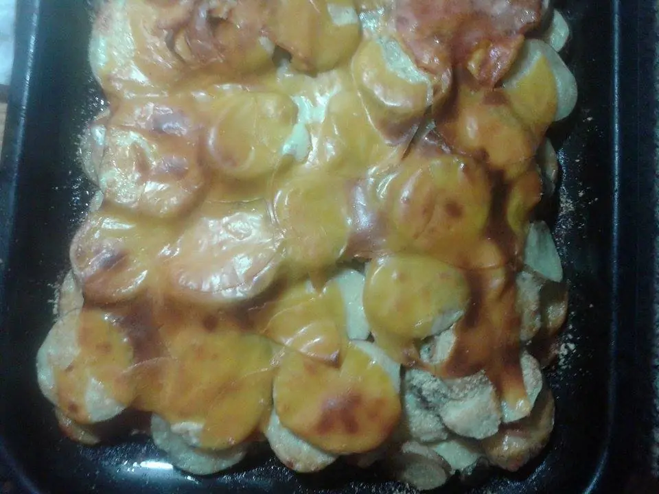 Te enseño como hacer las mejores papas al horno. [Receta]