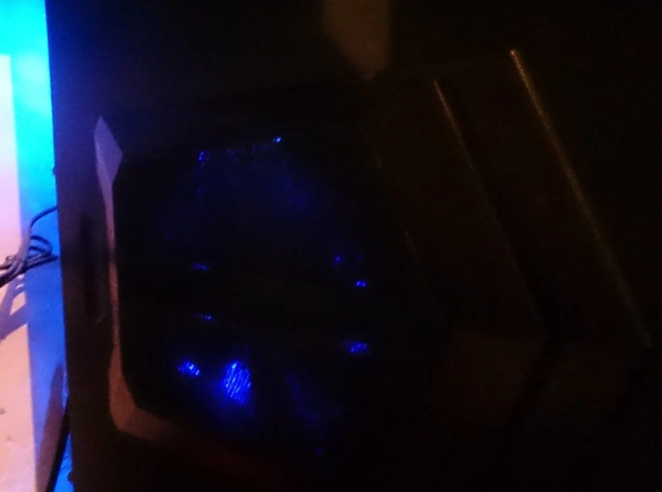 gabinete pc gamer