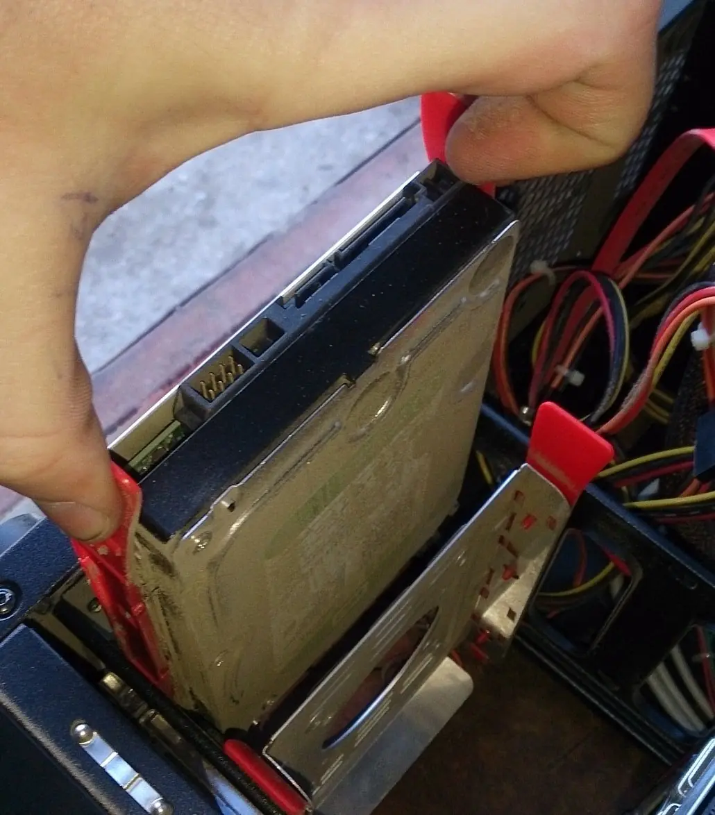 Como Limpiar Tu Computadora 100%-Gabinete Sentey Halcon