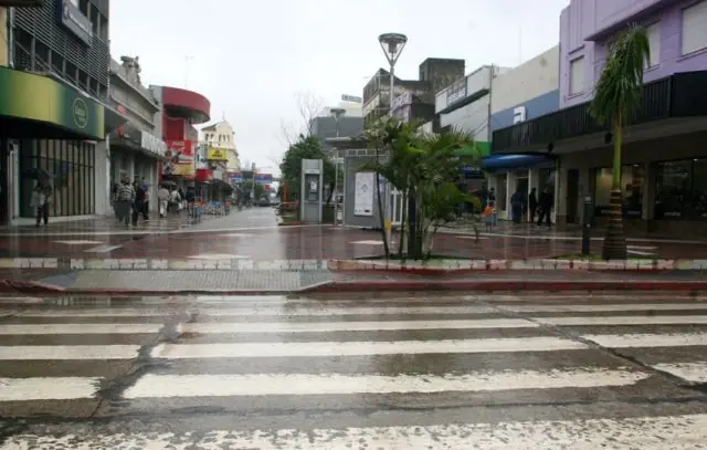 Se esperan lluvias toda la semana y un leve descenso de temp