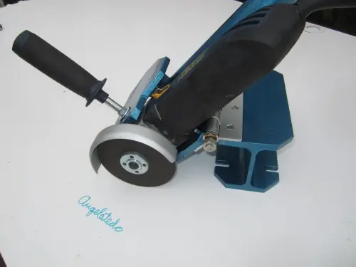 Soporte de amoladora o radial casero