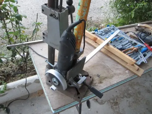Soporte de amoladora casera