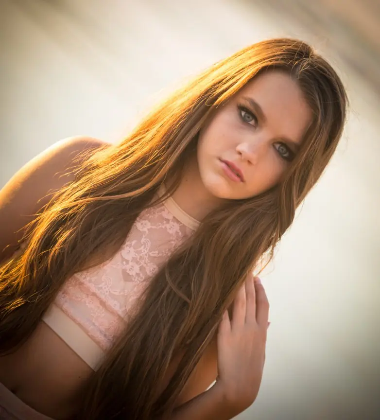 Chloe Monet East (14) bailarina y modelo