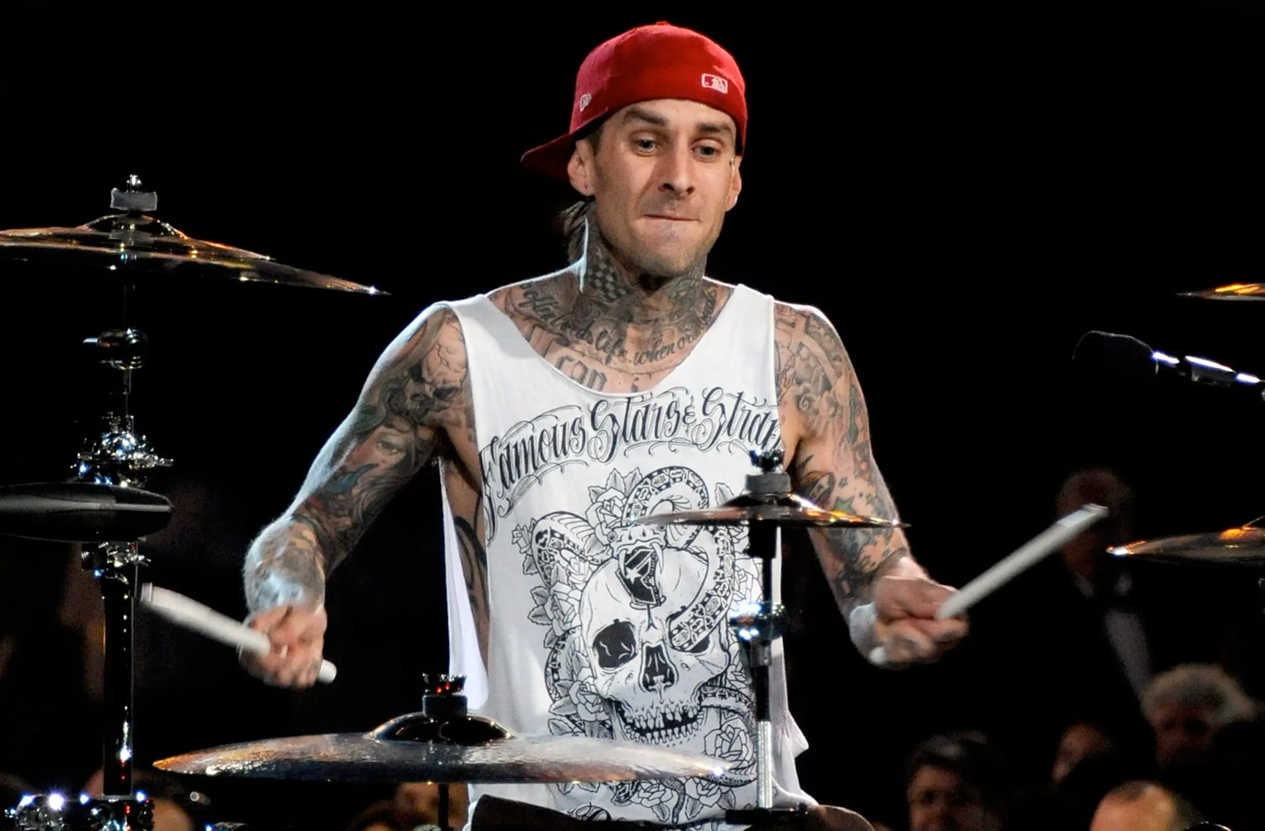 Travis Barker (baterista de blink 182) pensó en suicidarse