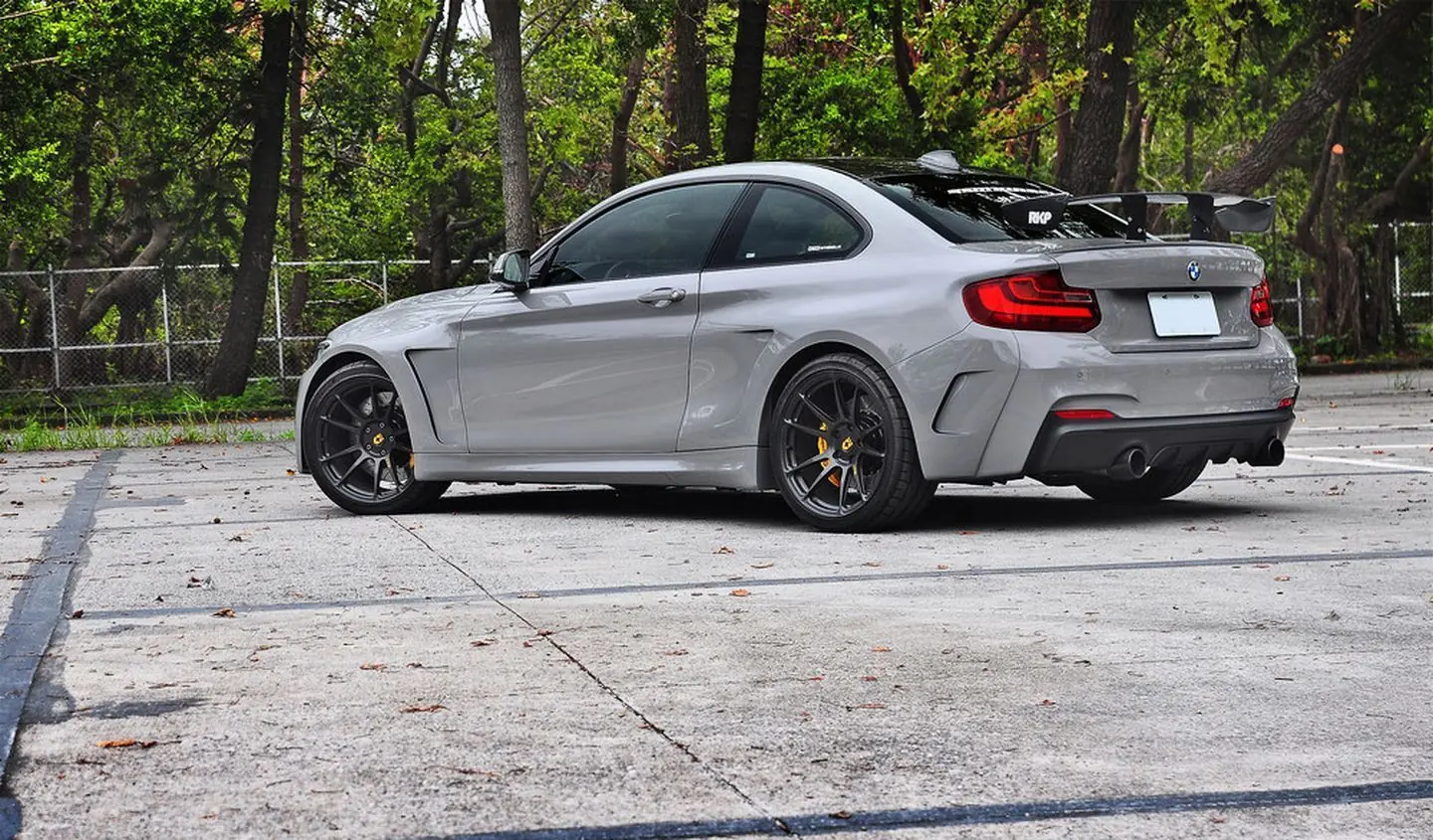 M2 GTS