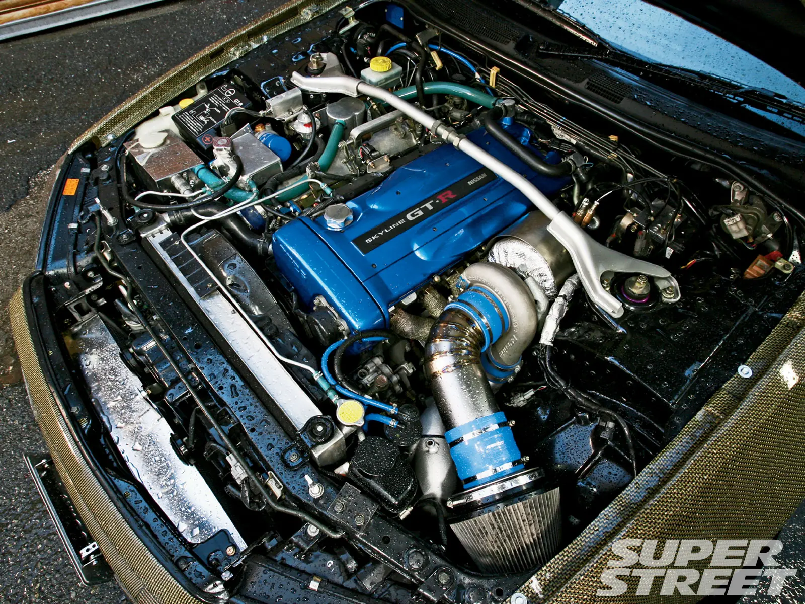 Nissan Skyline R34 (fotos+info+videos)