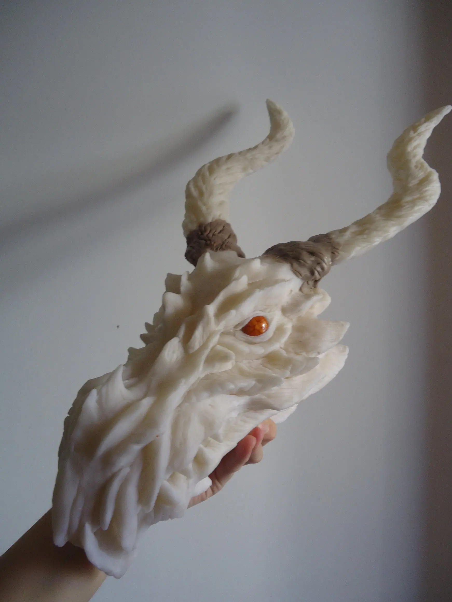 dragones