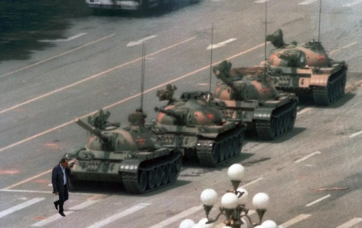 Meme de Scioli Levitando