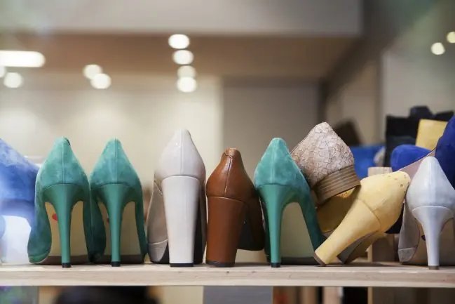 Quienes amamos los zapatos podemos entender... Quienes amamos los zapatos podemos entender...