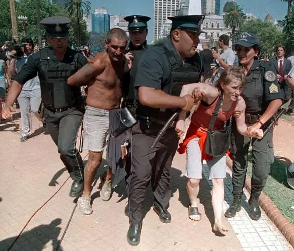 19 imagenes imborrables del 2001(Memoria)