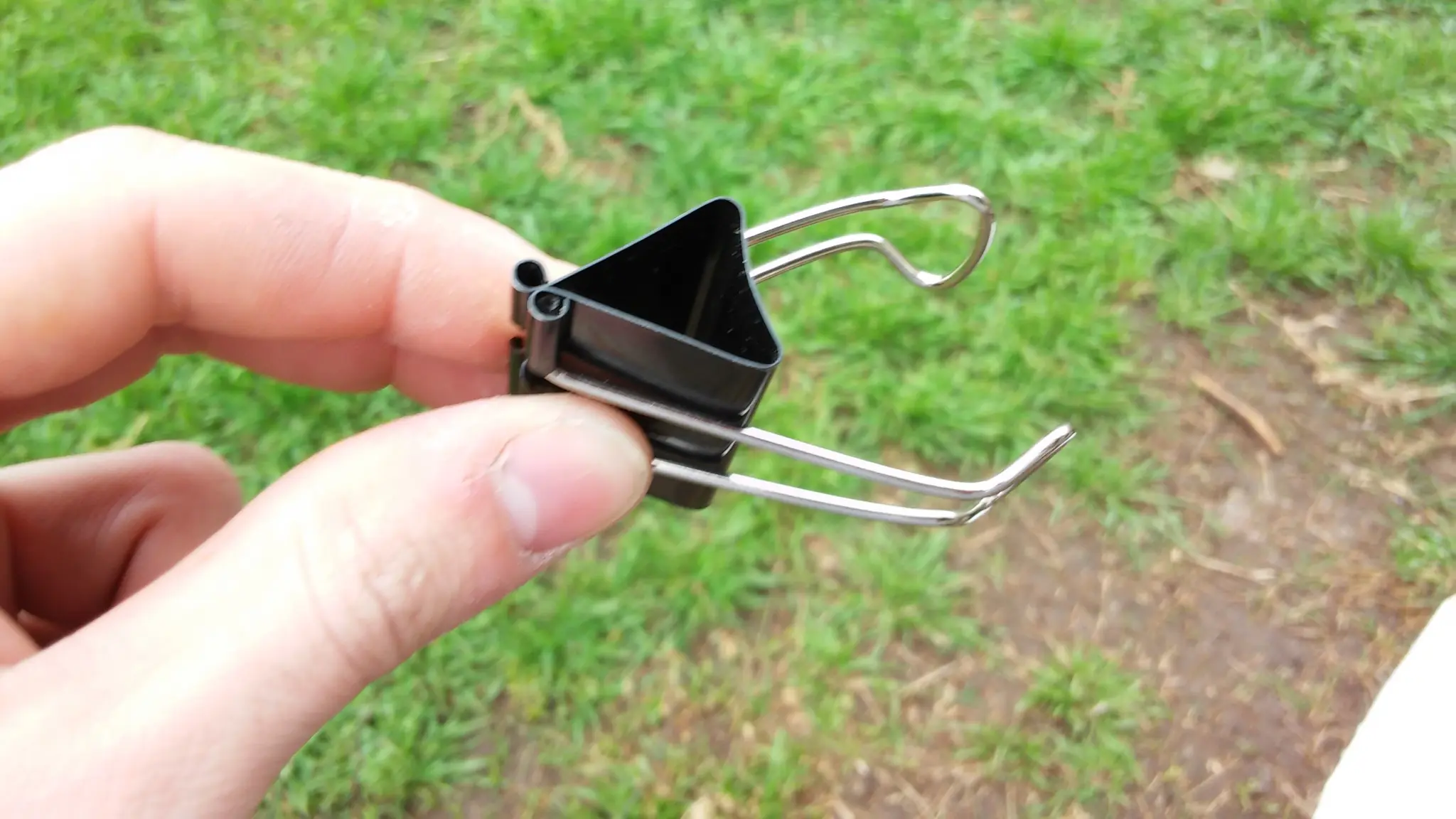 Hice un soporte de celular para el auto x $5 y te lo tromues