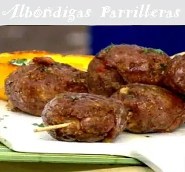 Albóndigas Parrilleras