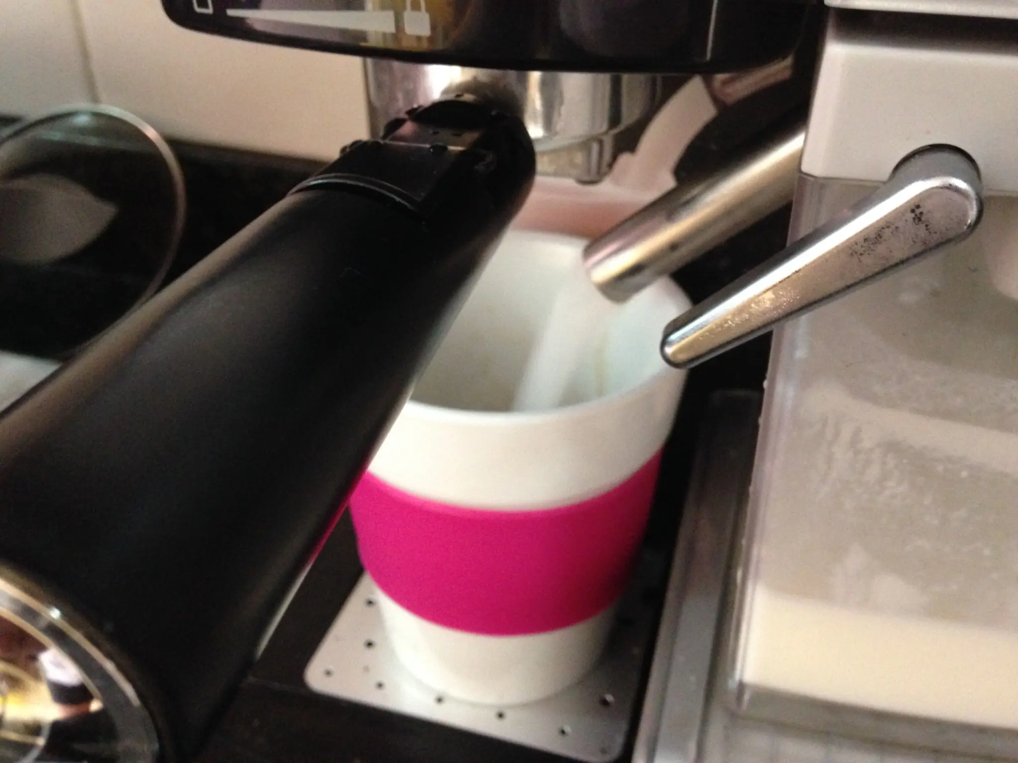 Desmintiendo como hacer un buen café con leche [CERT]