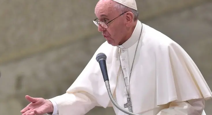 El Vaticano arresta a cura español por “filtrar documentos”
