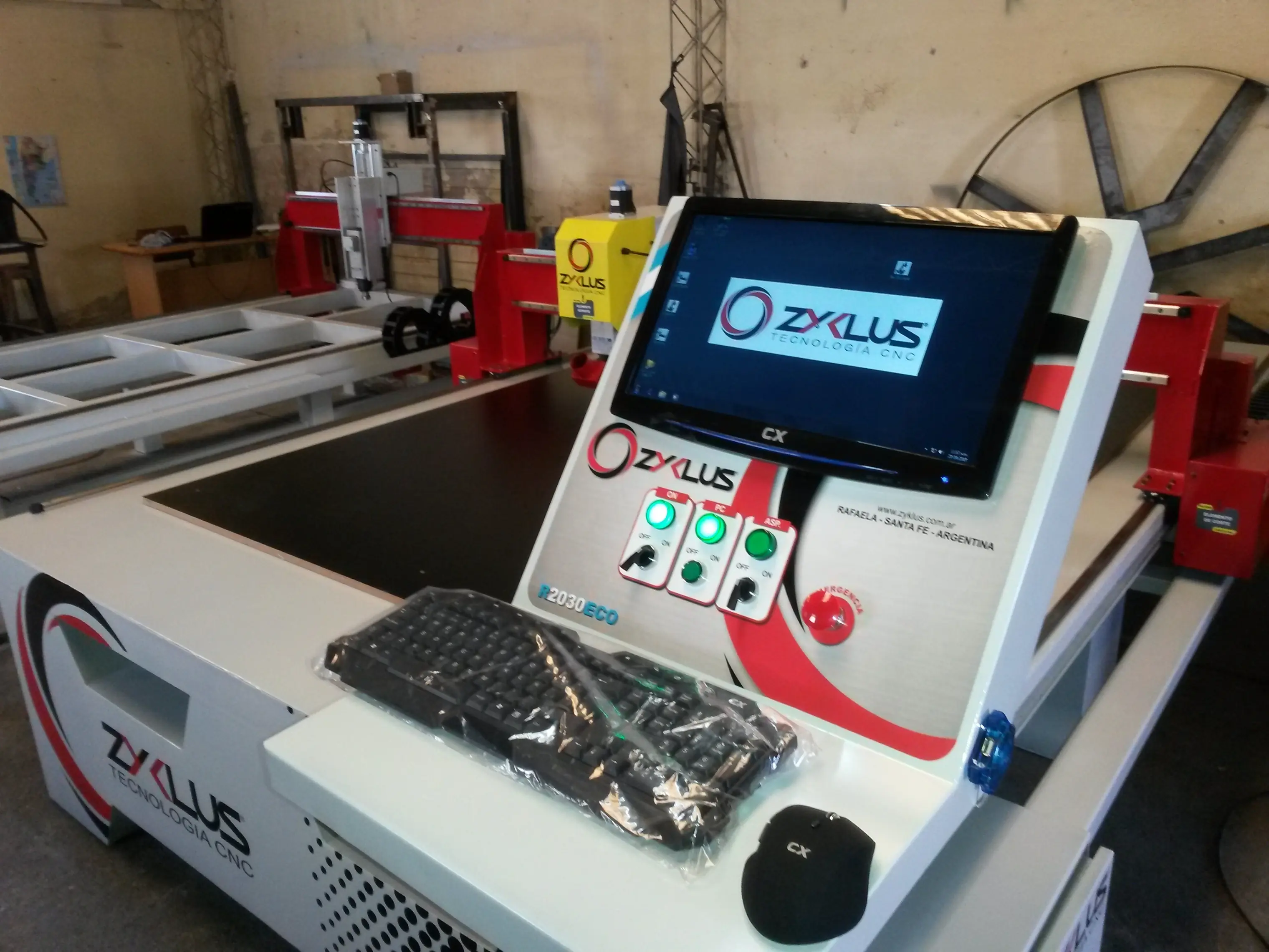 router cnc (empresa Zyklus)