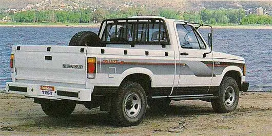 -Chevrolet D-20-//Test del Ayer + Auto al Dia//