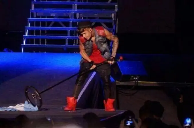 Weich Weich