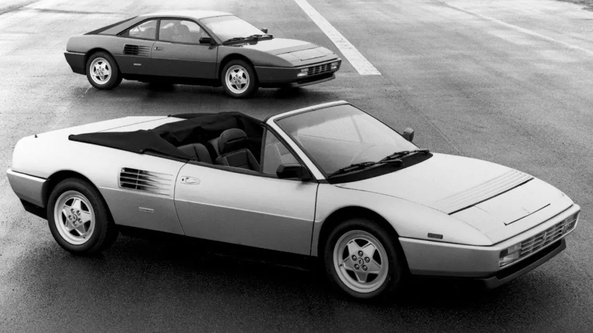 5 coches que parecen rápidos pero que en realidad no lo son