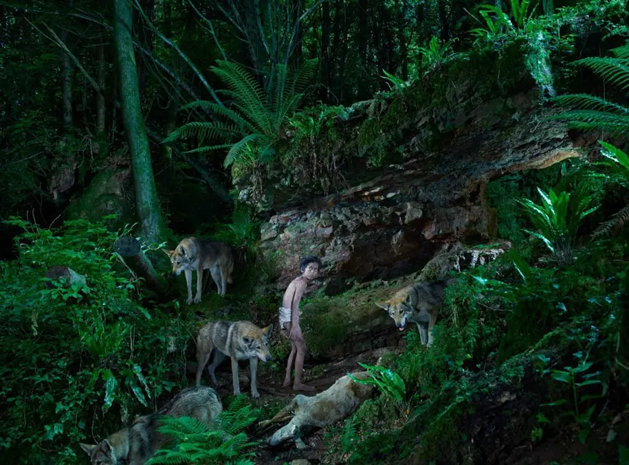 ninos criados por animales