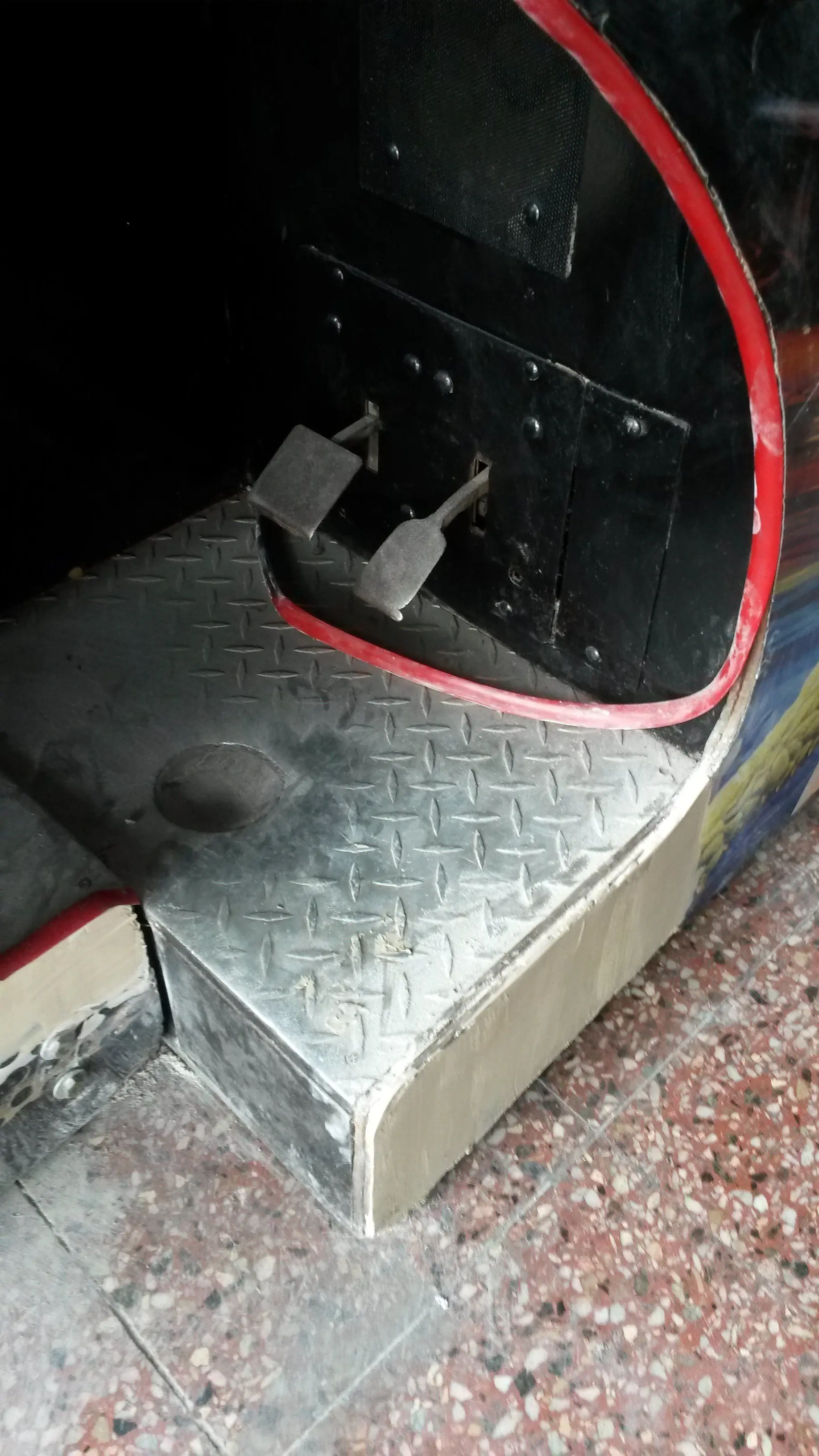 Trabajo haciendo maquinas arcade, mirá!