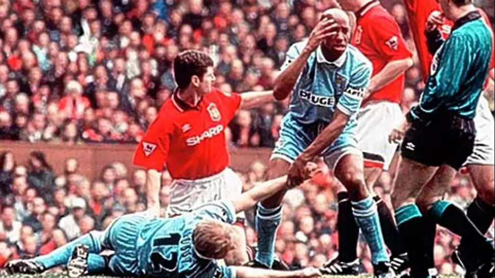 así tiene la pierna después de 26 operaciones