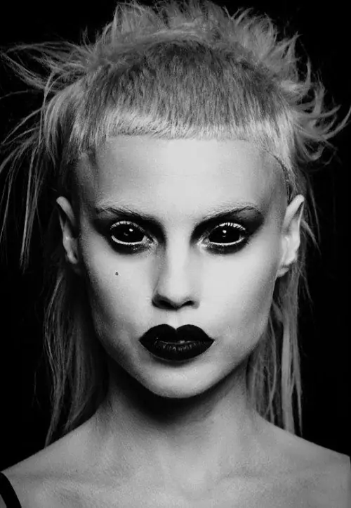 Yolandi Visser esa rara belleza pasa rufian