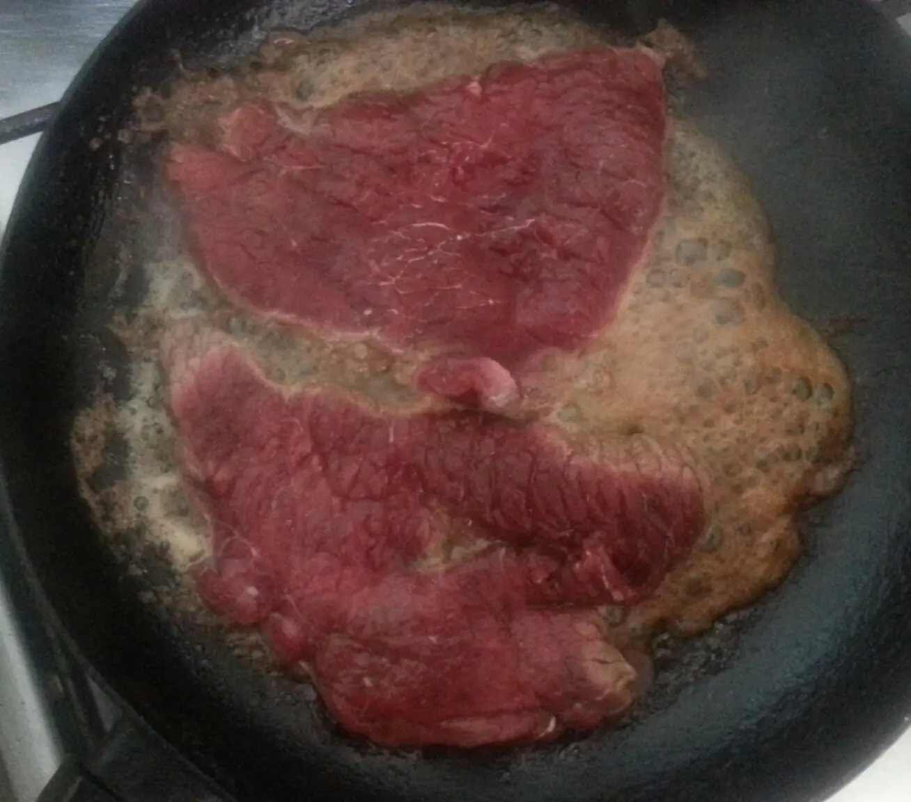 tallarines verdes con bistec