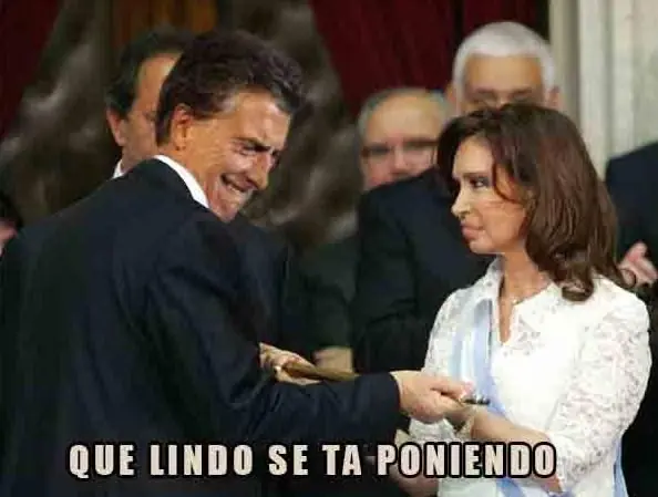 CFK arma las valijas, Scioli llora su inminente derrota