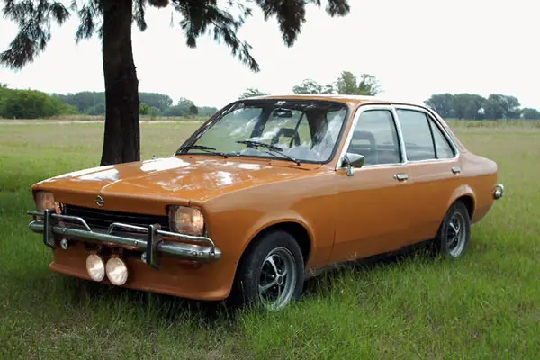 Historia del Opel k 180 (1974 - 1979)