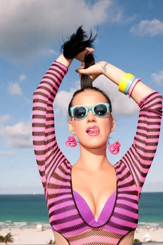La hermosa Katy Perry enamorate fotos curiosidades